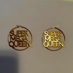 Earrings, Super mega queen